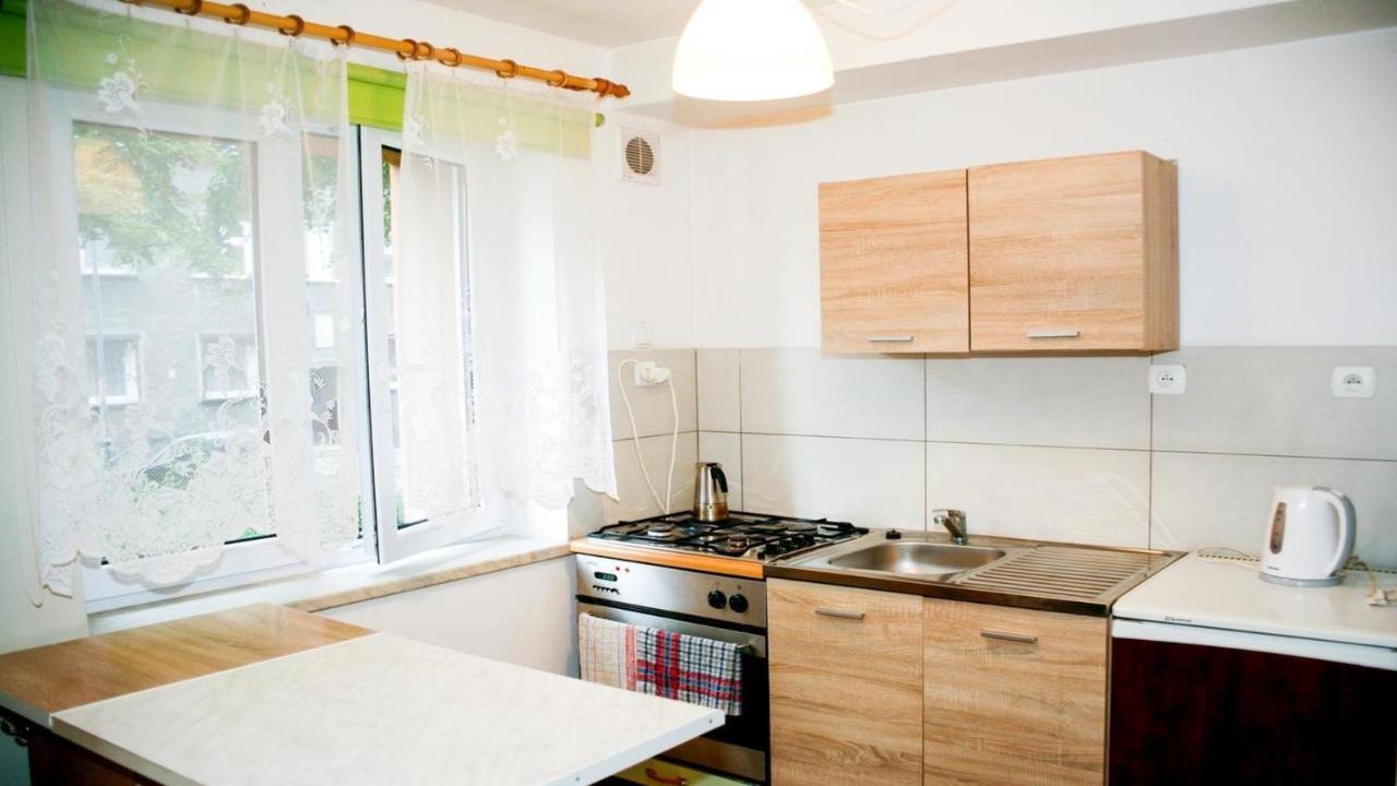 Apartament Studio - Mehoffera 1 Apartment Zabrze Luaran gambar